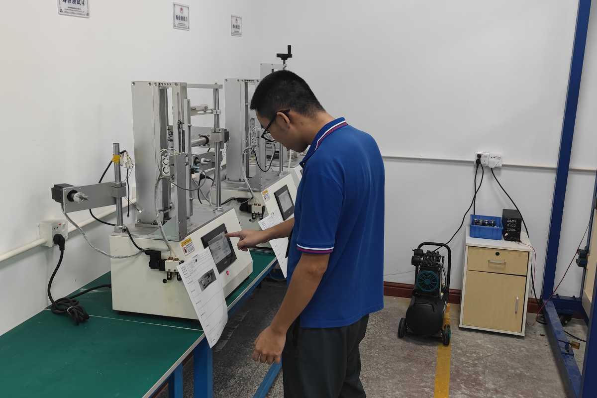page-1200-800